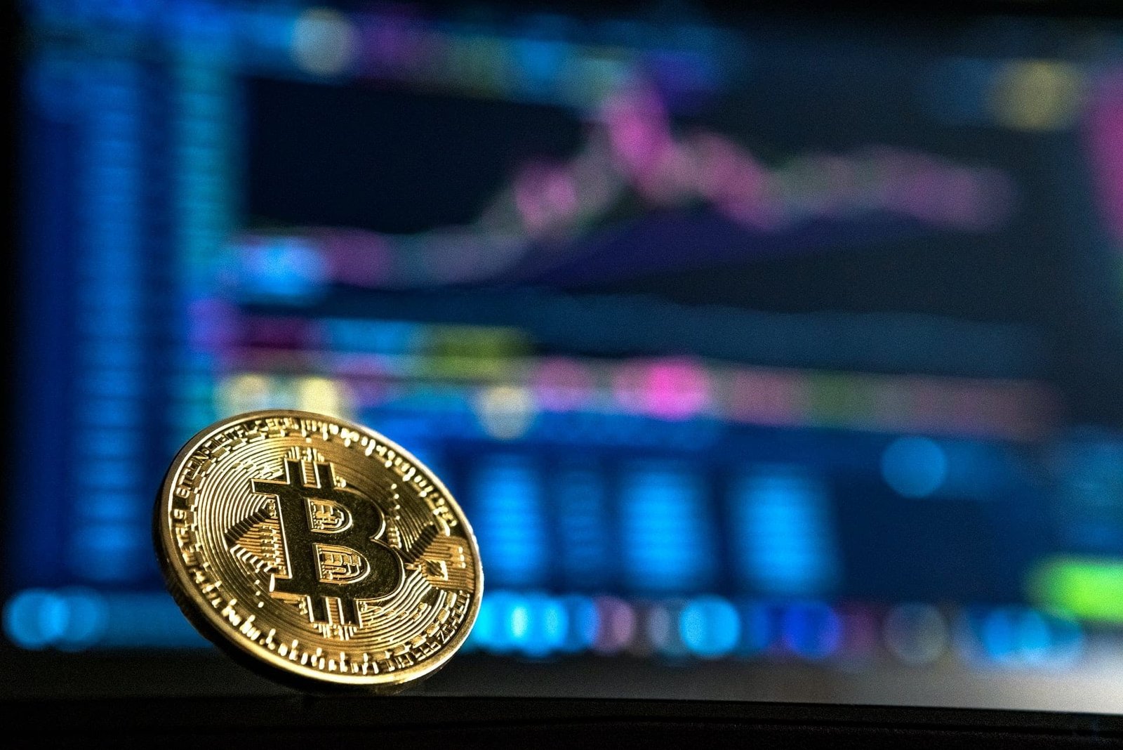 Hold or Sell? The Pressing Issue of What to Do with Your Bitcoin