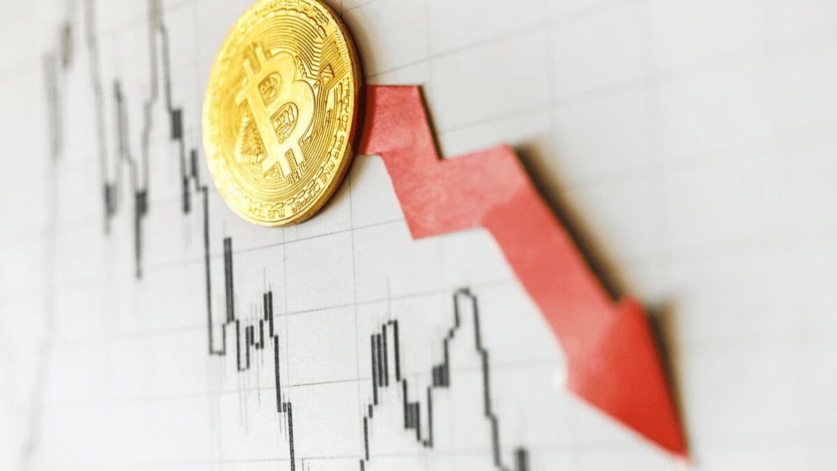 Bitcoin price plunges after longs liquidated