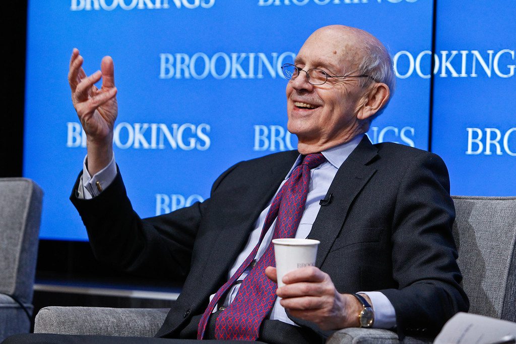 US Supreme Court Justice Stephen Breyer, who was the first to mention Bitcoin and cryptocurrencies in the court, will announce his retirement. 