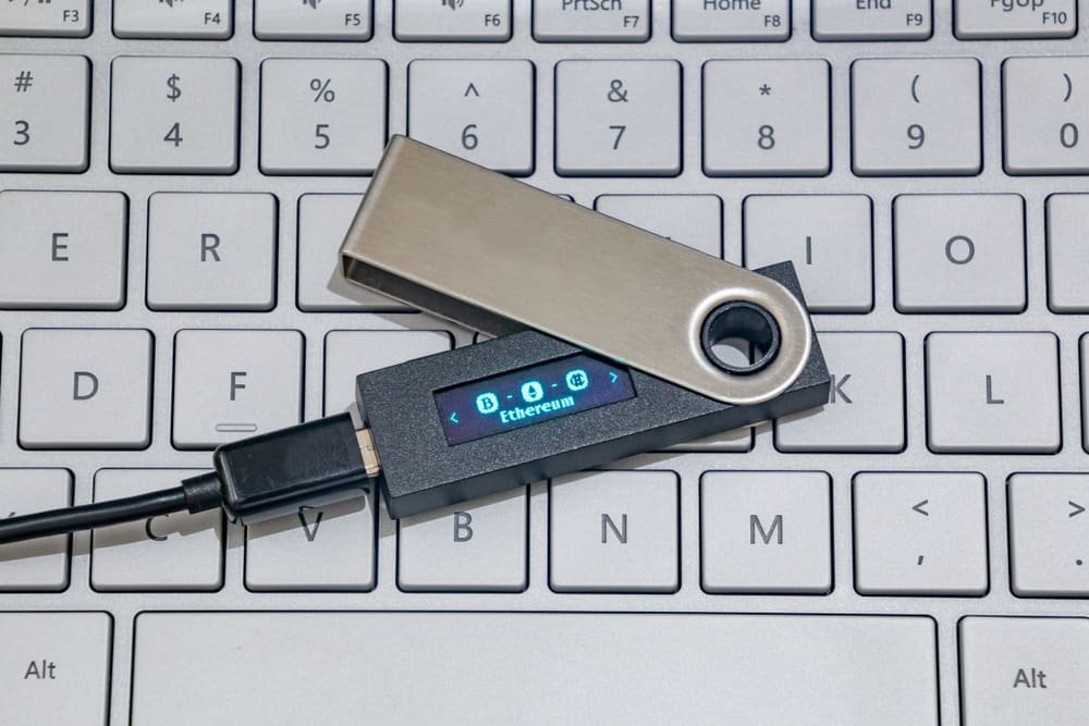 Image showing a crypto hardware wallet