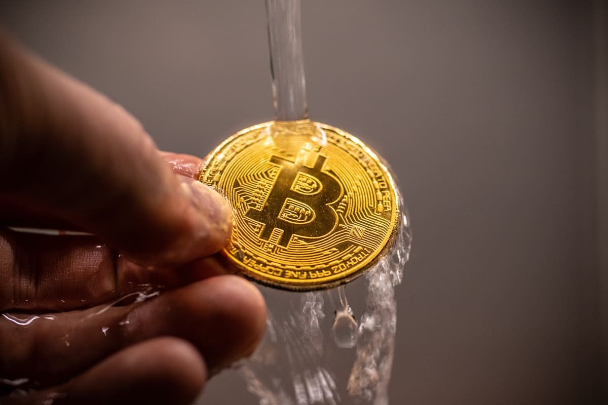 Bitcoin sector plagued by wash trading — report