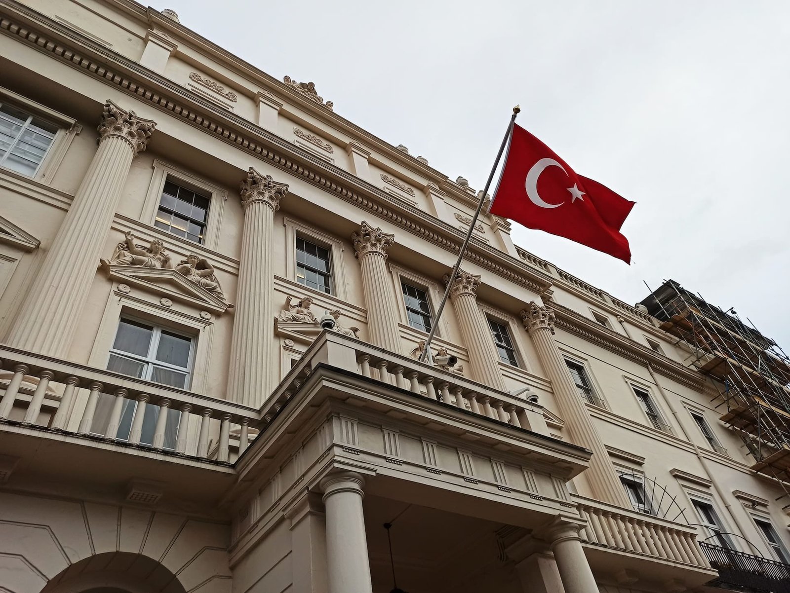 Turkish Central Bank Slashes Interest Rates Again Amid 83% Inflation