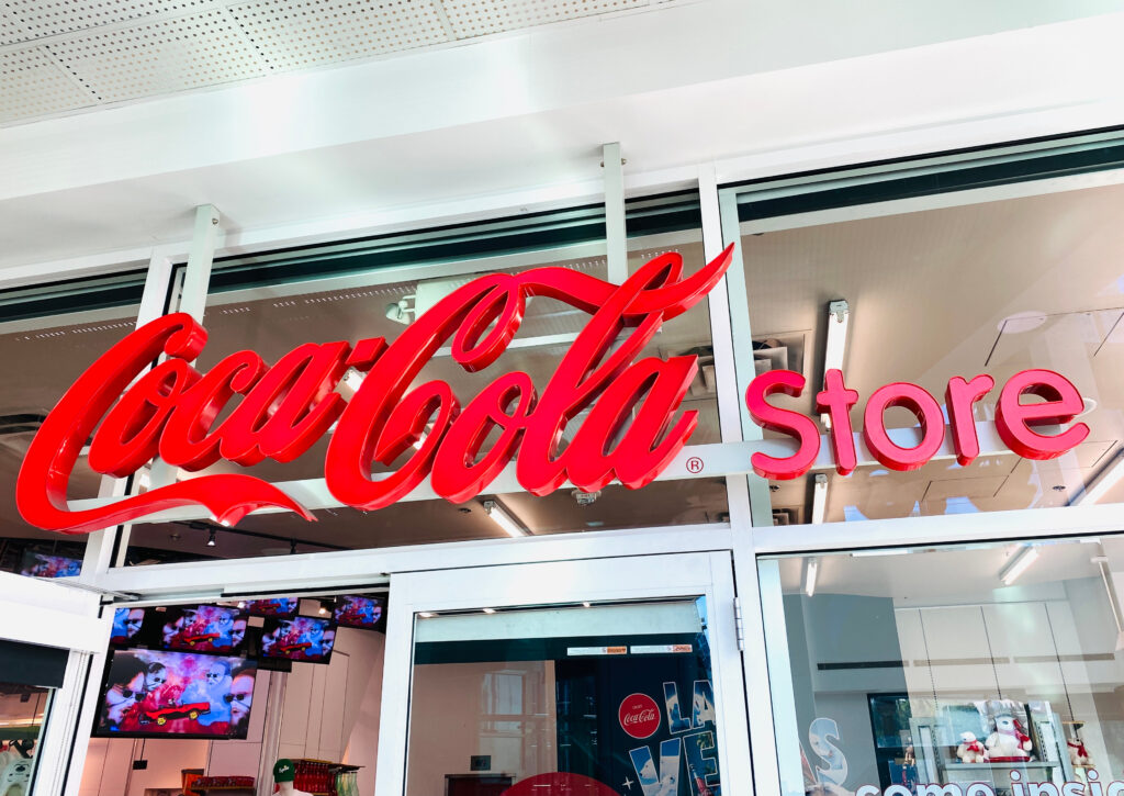 Coca Cola shuts down store in London
