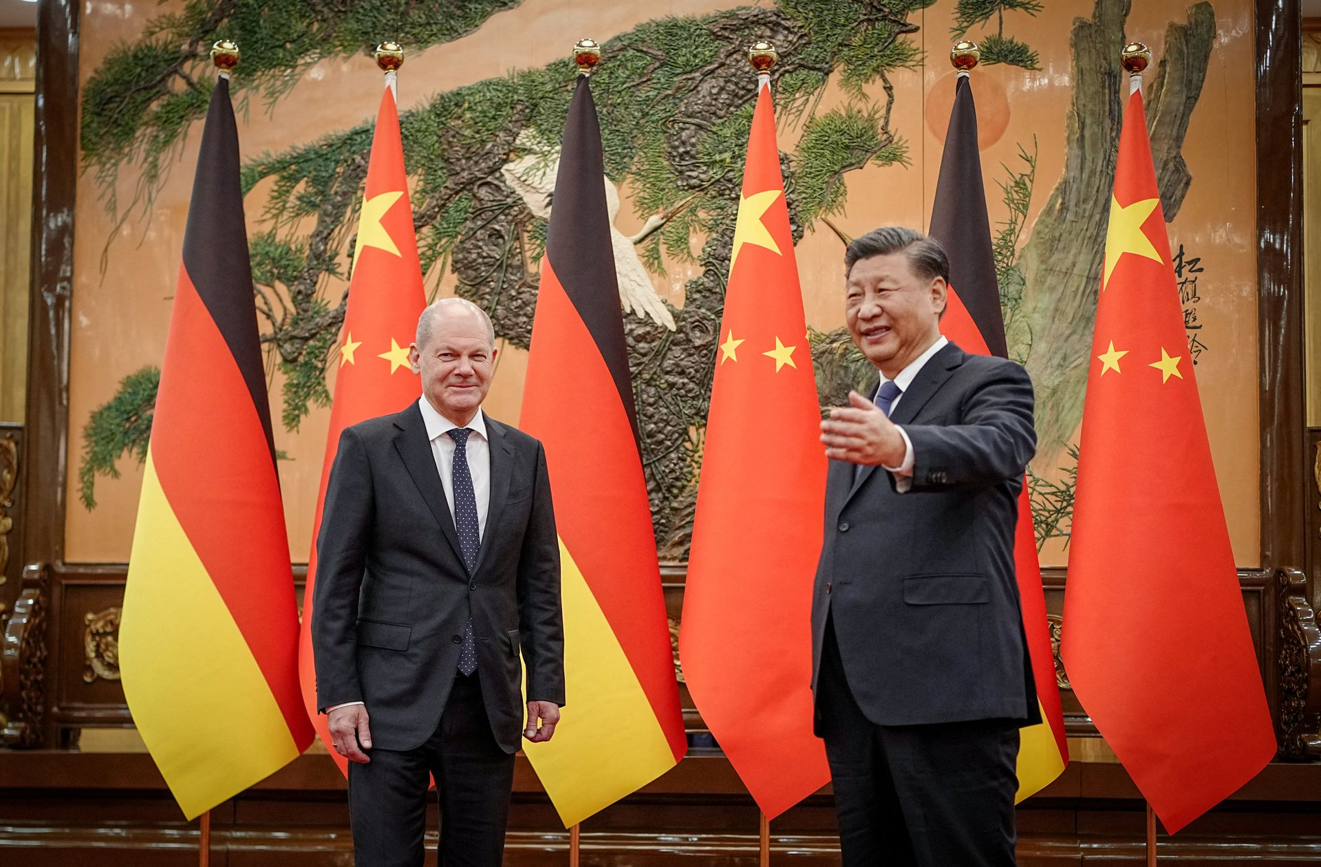 German Chancellor Olaf Scholz and Chinese President Xi Jinping in Beijing on Nov 4
