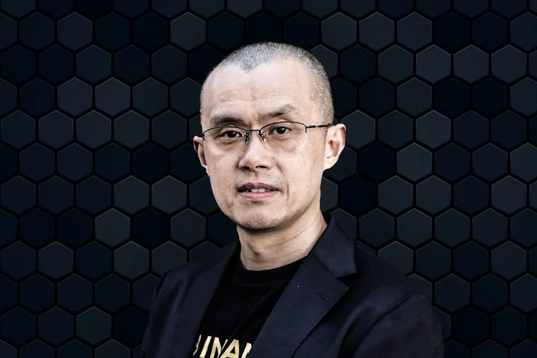 Binance's CZ advocates against self-custody wallets, while BNB loses 10%
