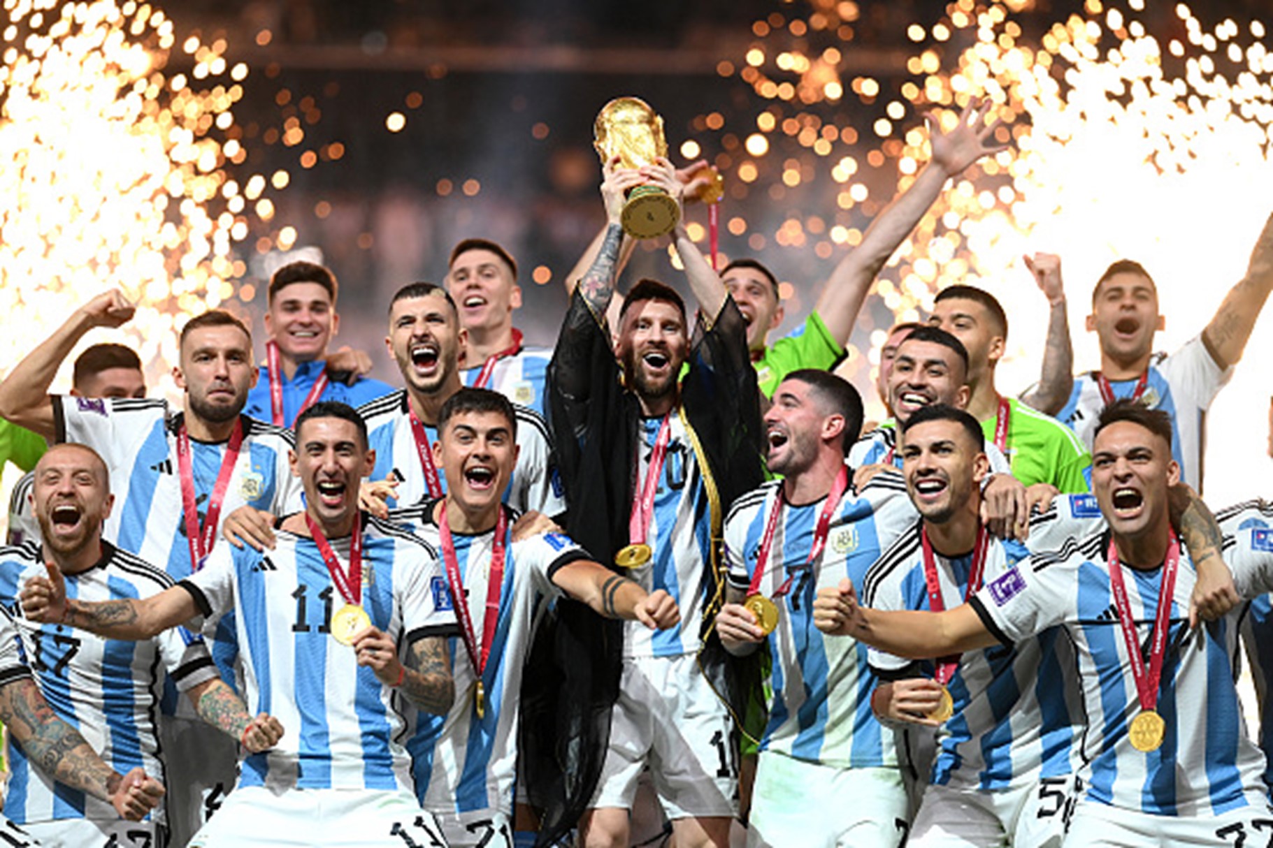 , Cryptocurrency Exchange CoinW Witness Messi Crowning the FIFA World Cup Champions 2022 with 5 Billion Fans Worldwide