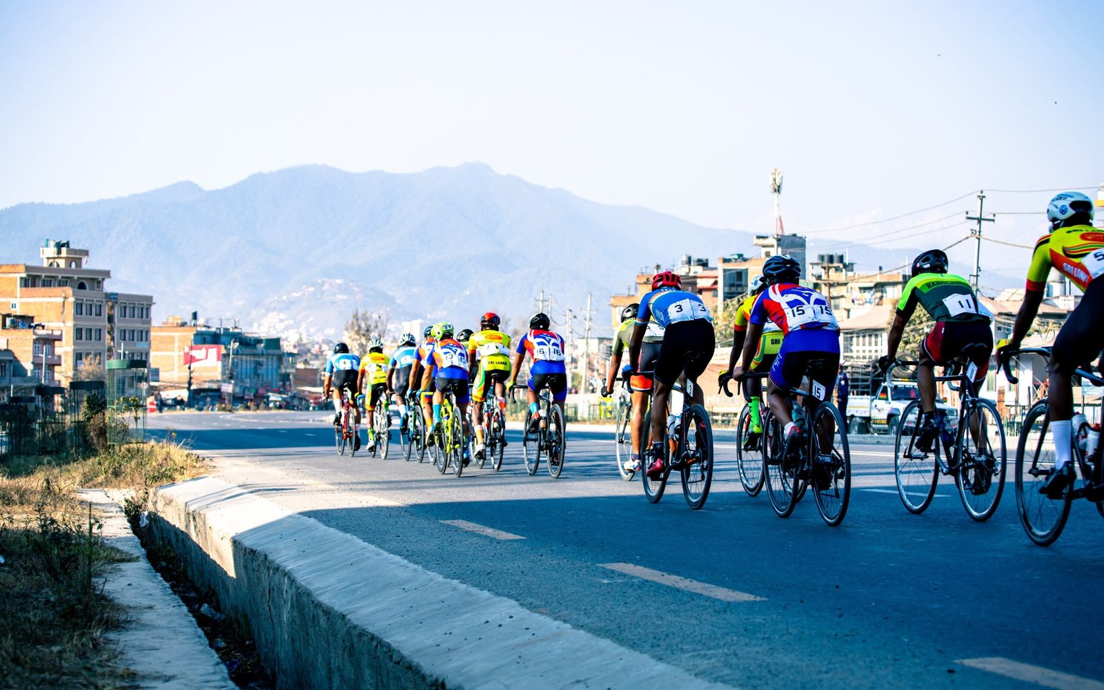 The Pros and Cons of Betting on Cycling With Crypto