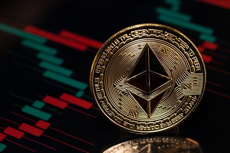 ETH price could drop to $1.7K as Ethereum whales unload their holdings ETH price could drop to $1.7K as Ethereum whales unload their holdings