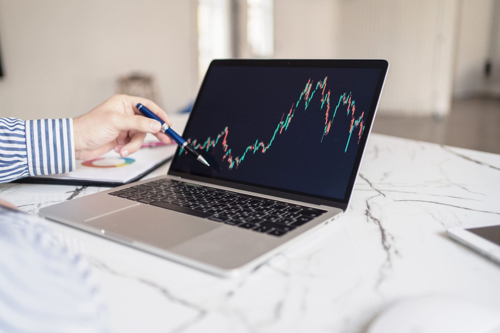 Refund Coin Price Rallies Over 190% After Token Airdrop Goes Live