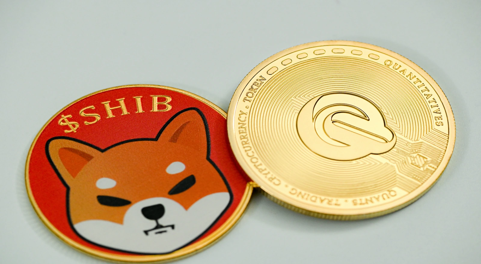Shiba Inu native token, SHIB, is regaining investor attention, according to a report
