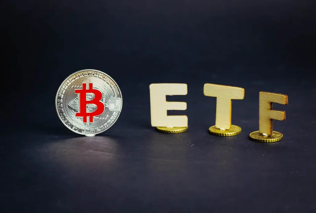 SEC Extends Bitcoin ETF Approval Timeline to Early 2024 SEC Extends Bitcoin ETF Approval Timeline to Early 2024