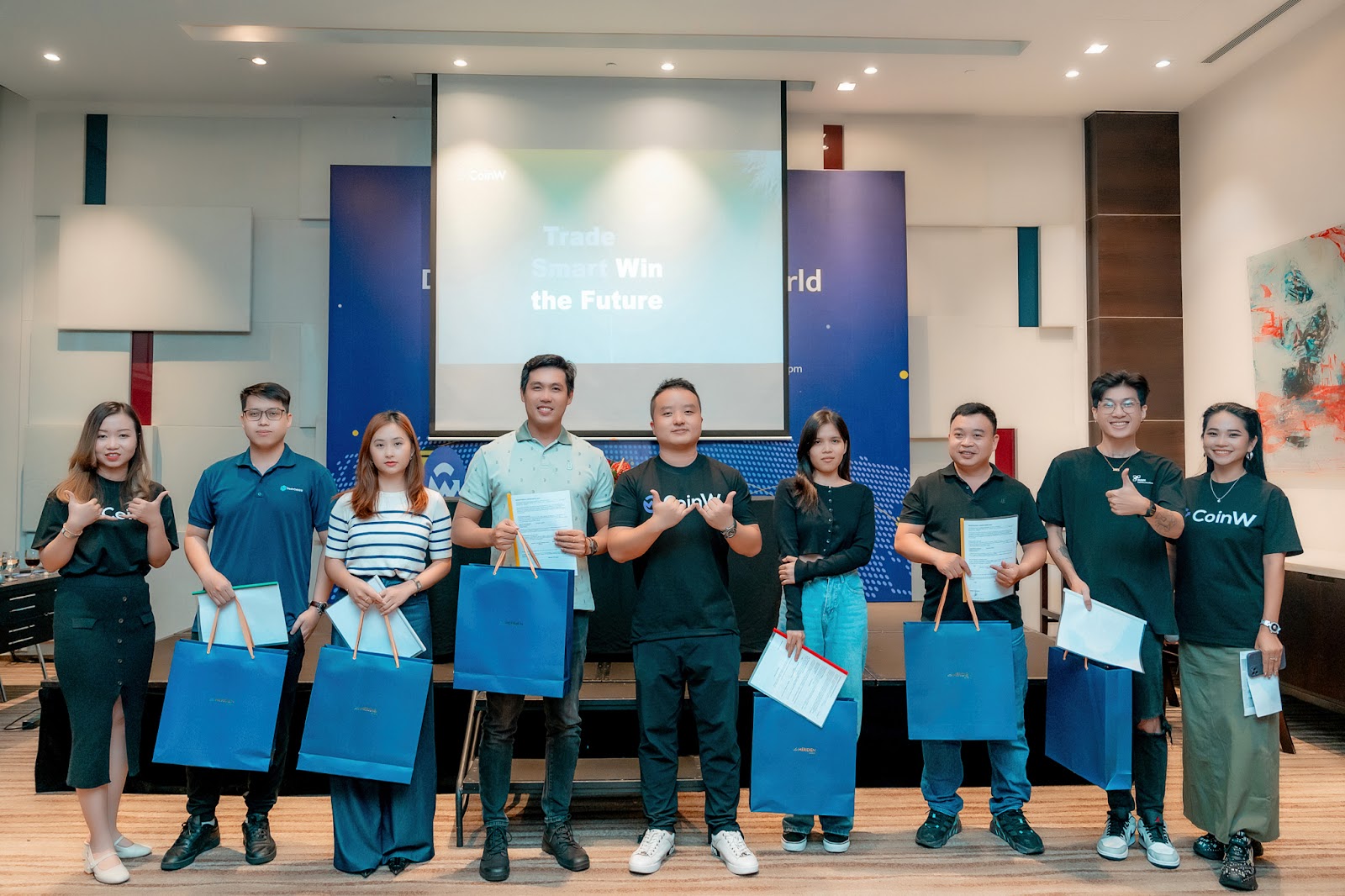 , CoinW Hosts Offline Meet-up in Vietnam，Signs Collaboration Agreements with Six Local KOLs