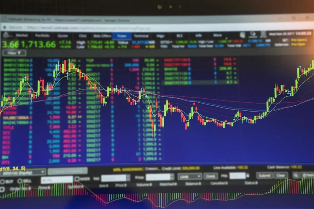 Bitcoin's Path to $40,000: VC Spectra (SPCT) Gains Optimism from Experts