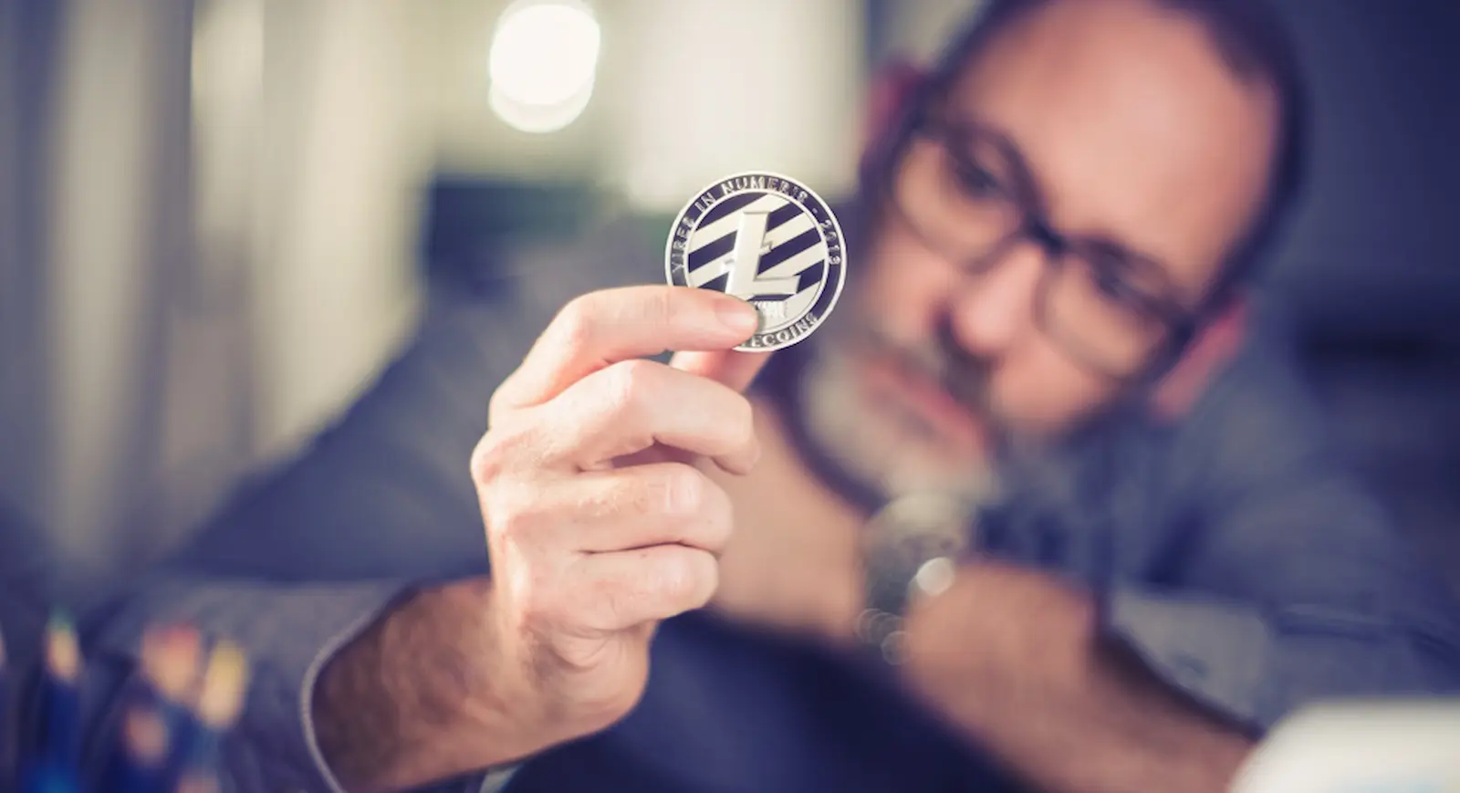 Spotlight on Emerging Cryptocurrencies: A Newcomer Token Wins Over Litecoin (LTC) Enthusiasts
