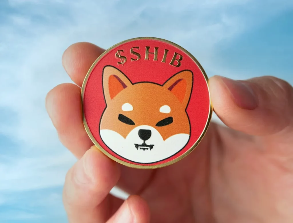 Shiba Inu's Dominance Challenged by Aptos; AI Altcoin Attracts Bitcoin Whales