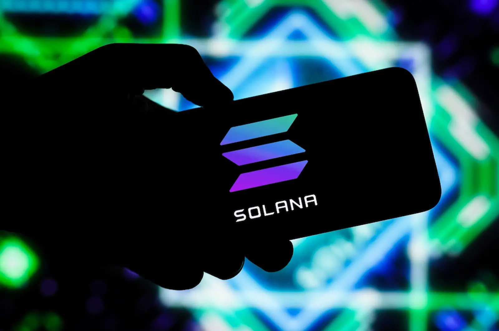 Rising Curiosity in Solana's Steady Rise; Will Borroe Finance's Presale Match the Momentum?
