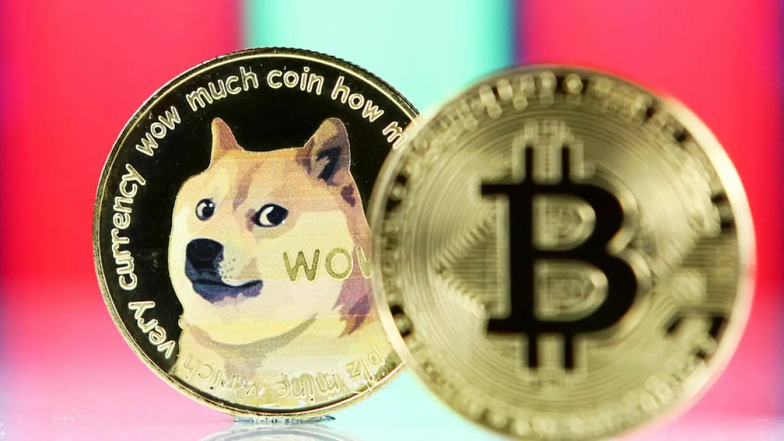 Dogecoin (DOGE) Price Predictions: Dogecoin Investors Increase DOGE & BUDZ Holdings
