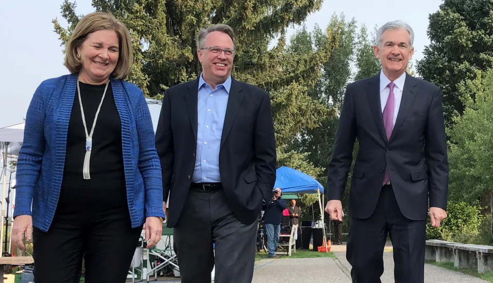Federal Reserve Chairman Jerome Powell, right, with then-Kansas City Fed president Esther George, left, at Jackson Hole in 2018. New York Fed president John Williams is in the middle. (REUTERS/Ann Saphir) (REUTERS / Reuters)

