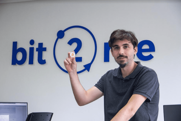 Bit2Me Leadership Holding Bitcoin | Source: Bit2Me