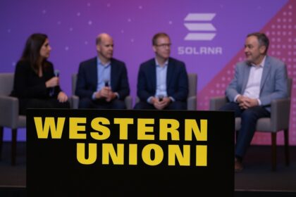 Western Union Chooses Solana (SOL) for Dollar Stablecoins as Analysts See Two Growth Paths