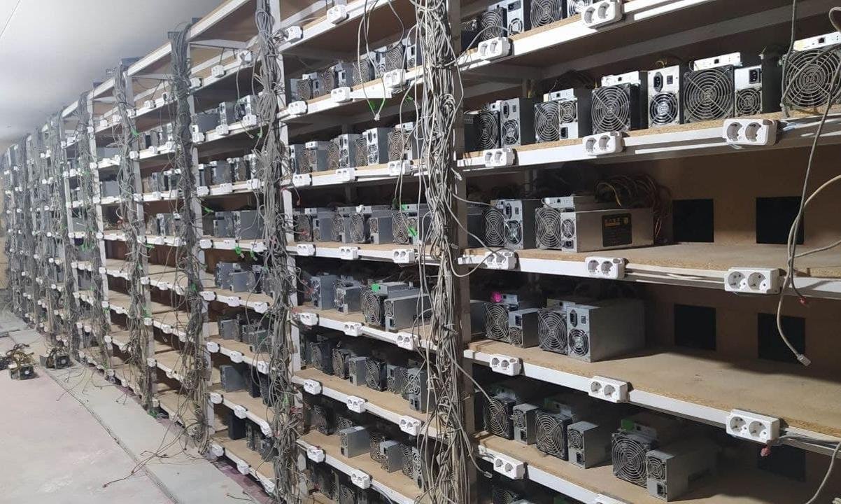 Kazakhstan Crypto Mining Farm. Source: